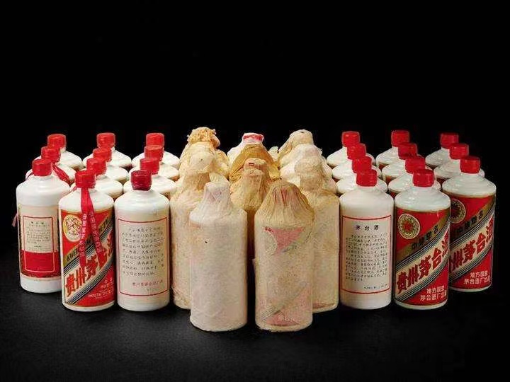 黄龙老酒回收上门哪里回收(附近上门回收茅台酒）?